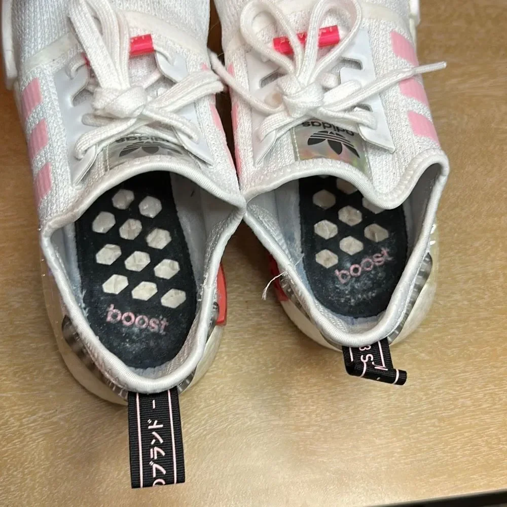 ‎Adidas NMD R1
